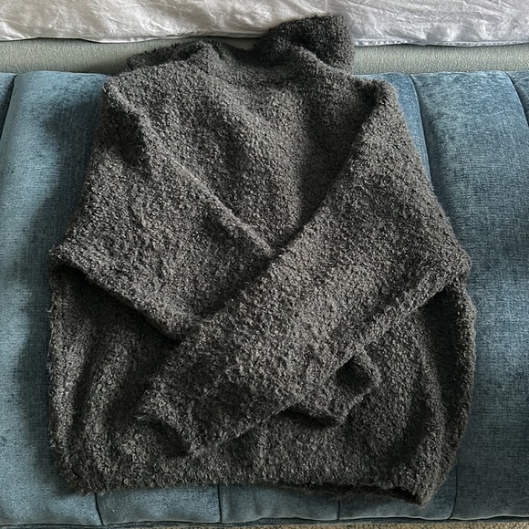 Cozy, collared chunk knit pullover - Picture 4 of 5